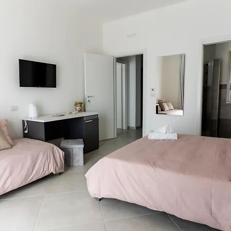 Teddu فندق مبيت وإفطار 3*