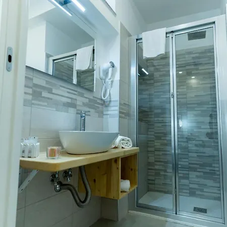 فندق مبيت وإفطار Teddu