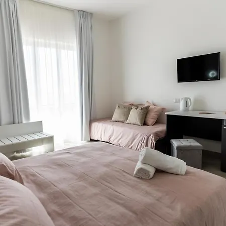 Bed & Breakfast Teddu *