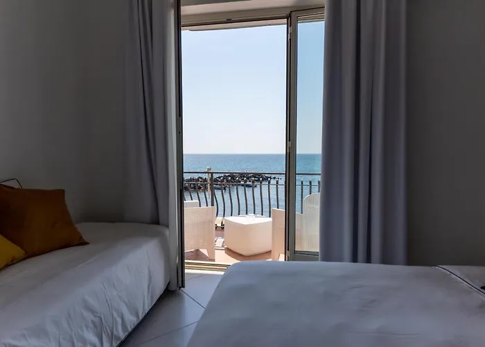 Bed & Breakfast Teddu Giardini Naxos